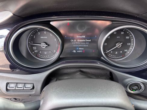 Used 2021 Buick Encore GX Essence w/ Advanced Technology Package FWD image 21