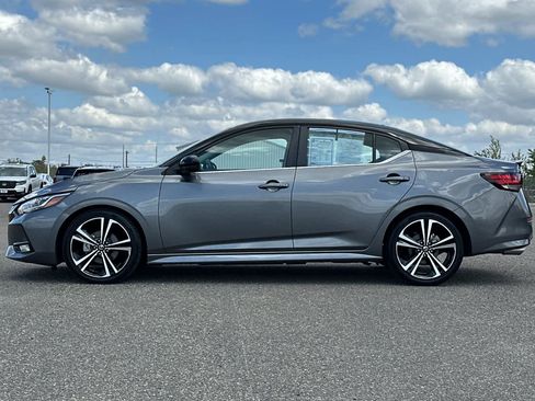 Used 2023 Nissan Sentra SR w/ SR Premium Package FWD image 6