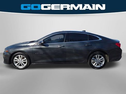 Used 2017 Chevrolet Malibu LT image 12