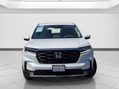 Certified 2025 Honda Pilot EX-L image 2