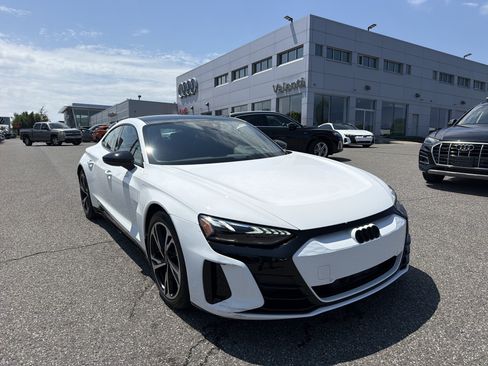 Used 2024 Audi e-tron GT Premium Plus AWD/4WD image 1