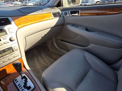 Used 2006 Lexus ES 330 image 36