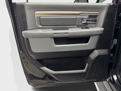 Used 2018 RAM 2500 Lone Star image 40