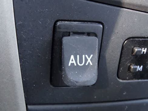 Used 2010 Toyota Corolla LE FWD image 22