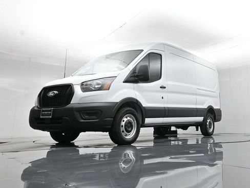 New 2026 Ford Transit 150 148 Medium Roof w/ Load Area Protection Package image 40