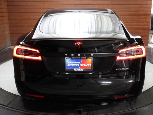 Used 2020 Tesla Model S Performance image 12