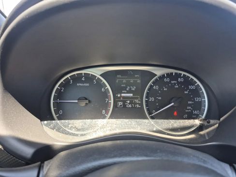Used 2020 Nissan Kicks S FWD image 26