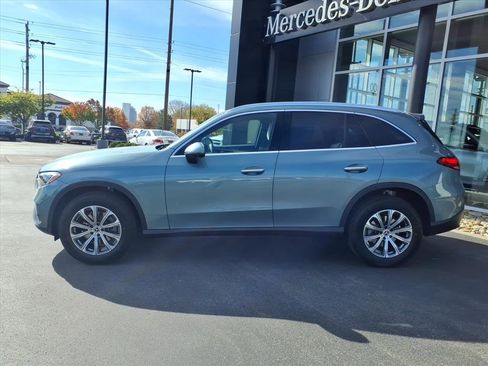 New 2026 Mercedes-Benz GLC 300 4MATIC image 3