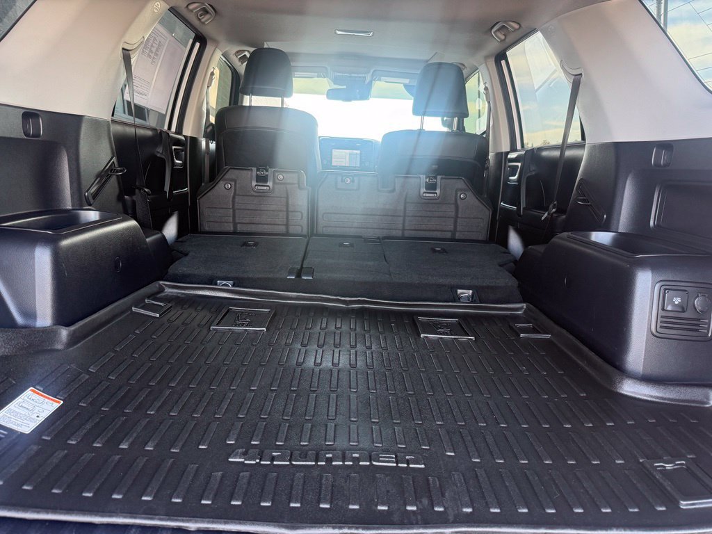 Used 2021 Toyota 4Runner TRD Off-Road Premium w/ Moonroof Package AWD/4WD image 65