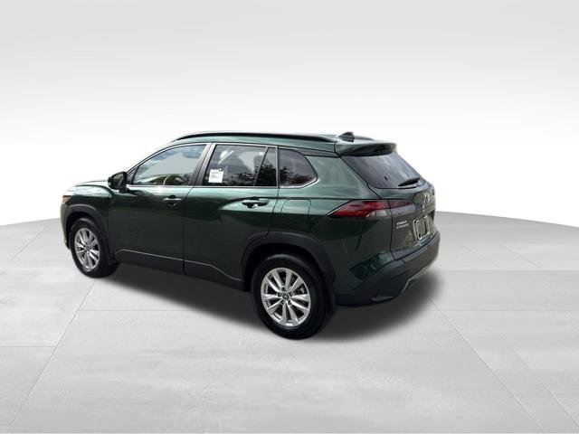 New 2026 Toyota Corolla Cross LE w/ Moonroof Package AWD/4WD image 3