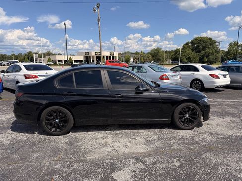 Used 2016 BMW 320i Sedan RWD image 3