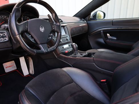 Used 2014 Maserati GranTurismo MC image 26