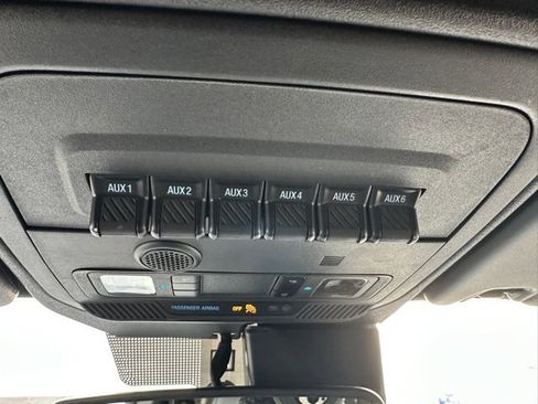 Used 2024 Ford Bronco Outer Banks image 24