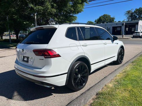Certified 2020 Volkswagen Tiguan SE R-Line w/ 3rd Row Seat Package AWD/4WD image 5