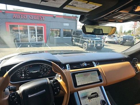 Used 2022 Land Rover Range Rover Sport SVR image 30