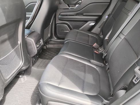 Used 2023 Lincoln Corsair AWD w/ Equipment Group 101A image 17