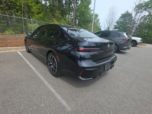 Certified 2025 BMW 750e xDrive image 12