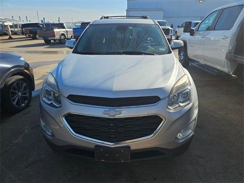Used 2016 Chevrolet Equinox LT w/ Convenience Package image 2