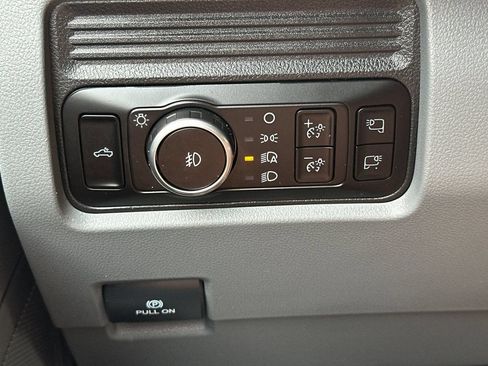 Used 2025 Ford F350 XLT w/ 360-Degree Camera Package AWD/4WD image 32