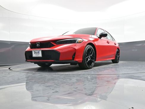 Certified 2025 Honda Civic Sport image 25