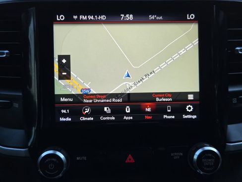 Used 2021 RAM 1500 Big Horn AWD/4WD image 14