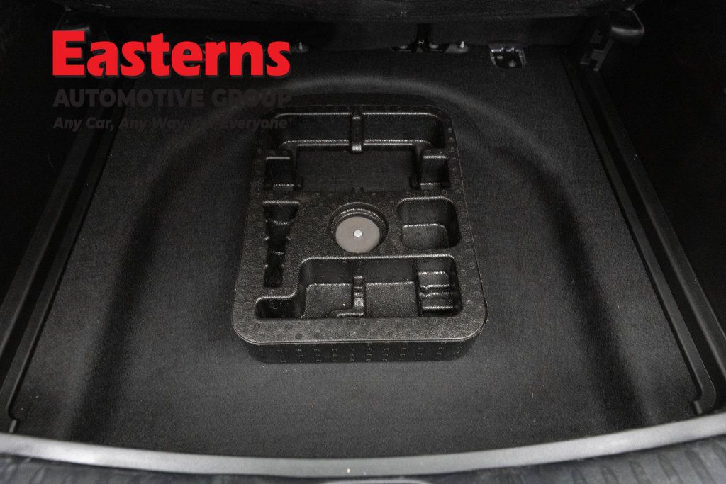 Used 2024 Jeep Compass Latitude AWD/4WD image 23