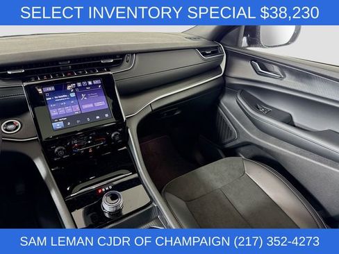 New 2025 Jeep Grand Cherokee L Altitude image 22