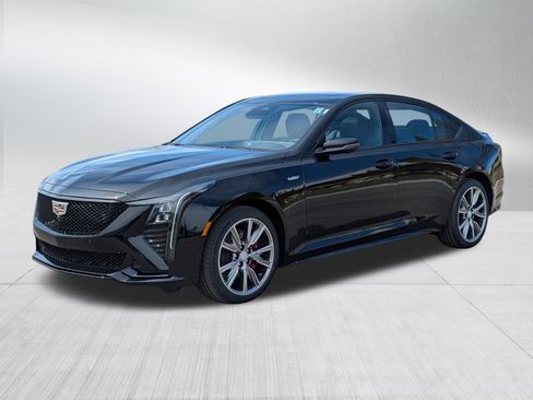 New 2026 Cadillac CT5 V AWD/4WD image 3
