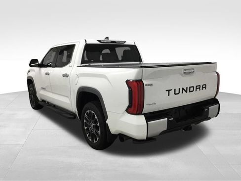 Used 2024 Toyota Tundra Limited w/ Power Package AWD/4WD image 15