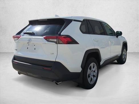 Certified 2025 Toyota RAV4 LE FWD image 5