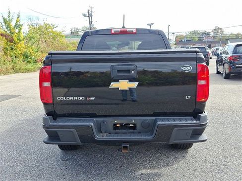 Used 2020 Chevrolet Colorado LT w/ Safety Package image 5