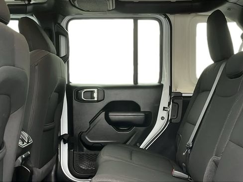 Certified 2022 Jeep Wrangler Unlimited Sport image 21
