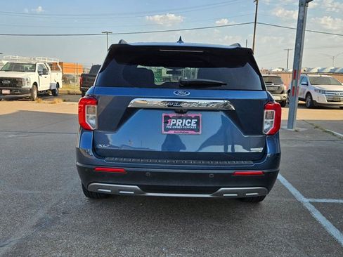 Used 2020 Ford Explorer XLT w/ Equipment Group 202A RWD image 6