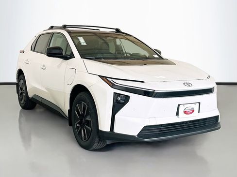 New 2026 Toyota bZ XLE Plus image 3