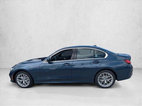 Used 2026 BMW 330i Sedan w/ Premium Package RWD image 5