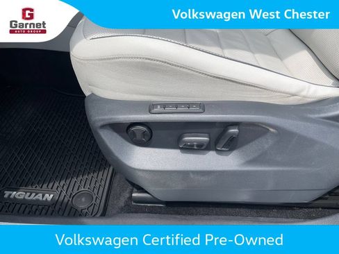 Certified 2023 Volkswagen Tiguan SEL R-Line AWD/4WD image 14