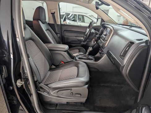 Used 2015 Chevrolet Colorado Z71 image 18