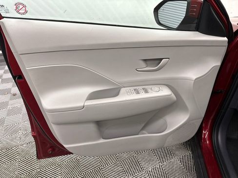 Used 2025 Hyundai Kona SEL image 10