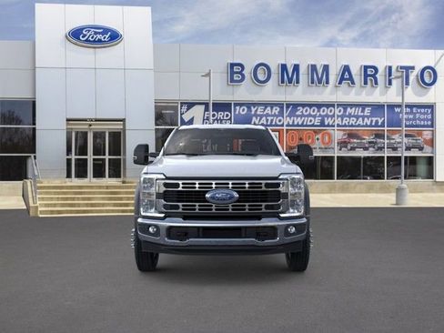 New 2026 Ford F450 XL w/ XL Chrome Package RWD image 6