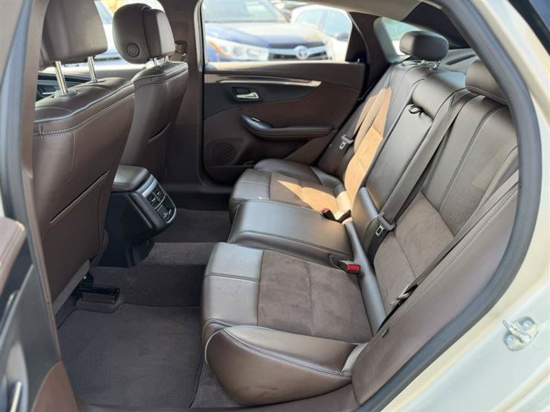Used 2014 Chevrolet Impala LT FWD image 18