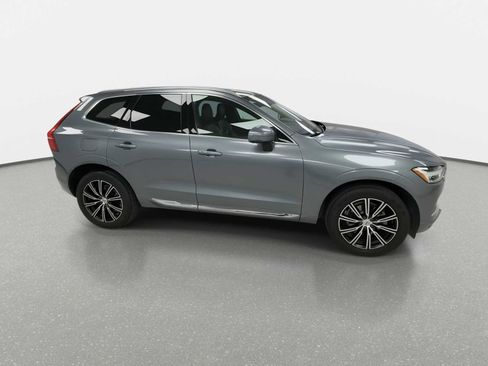 Used 2021 Volvo XC60 T5 Inscription w/ Climate Package AWD/4WD image 2