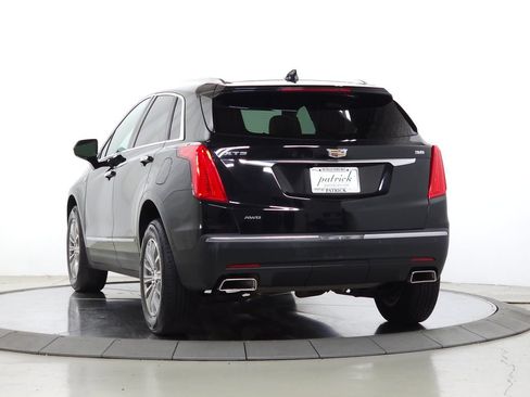 Used 2017 Cadillac XT5 Luxury w/ Driver Awareness Package AWD/4WD image 5