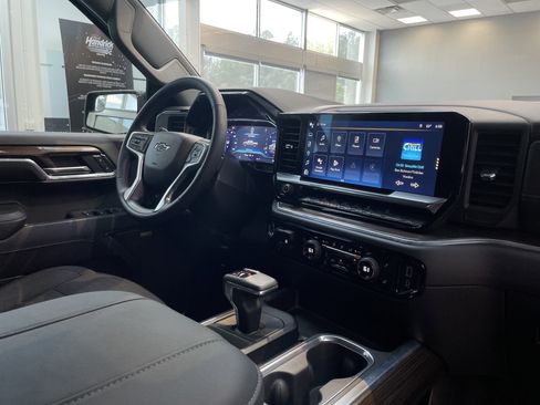 Used 2024 Chevrolet Silverado 1500 RST w/ Convenience Package II AWD/4WD image 32