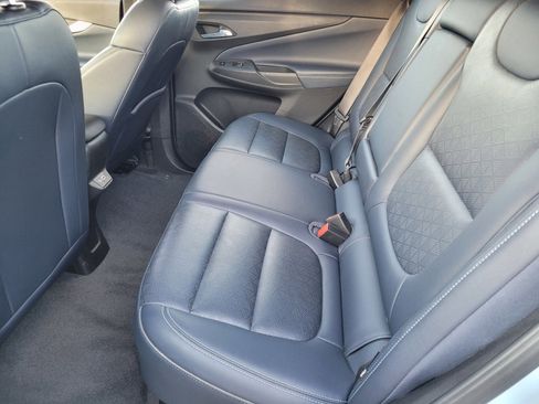 Used 2022 Chevrolet Bolt EUV Premier w/ Sun & Sound Package image 10