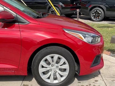 Used 2022 Hyundai Accent SE w/ Cargo Package image 13