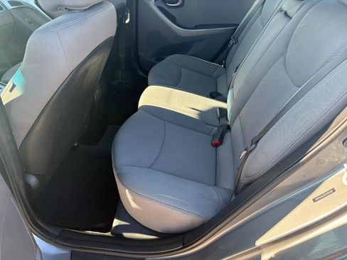 Used 2013 Hyundai Elantra GLS w/ Preferred Pkg image 27