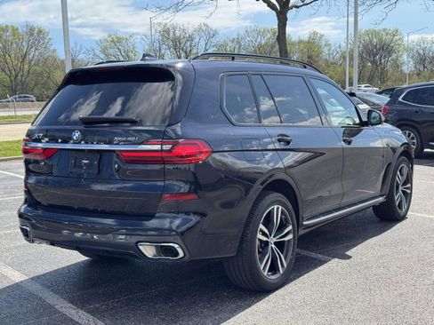 Used 2022 BMW X7 xDrive40i w/ M Sport Package image 5