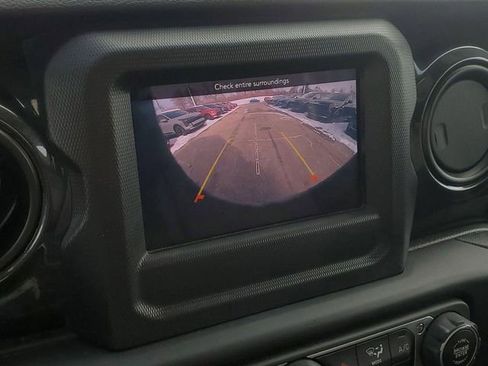 Used 2021 Jeep Wrangler Unlimited Sport image 21