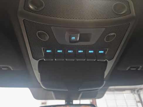 Used 2021 Ford F350 Platinum w/ Tremor Off-Road Package AWD/4WD image 70