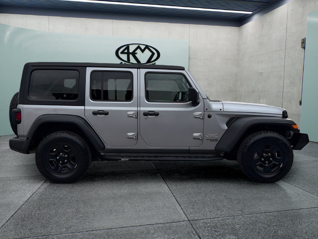 Used 2018 Jeep Wrangler Unlimited Sport AWD/4WD image 2
